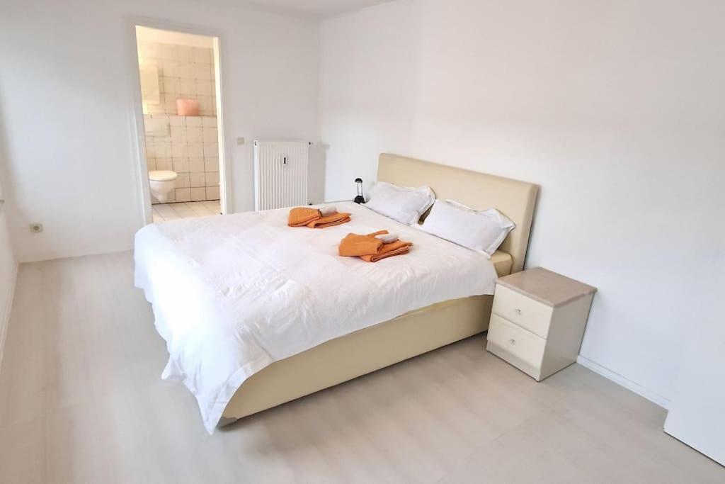 Luna City-Apartment 80Qm 2 Zimmer 2 Baeder 20Km Messe Airport Krefeld Exterior photo